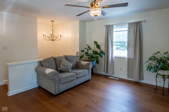 8155 E 34th Street, Indianapolis, IN 46226