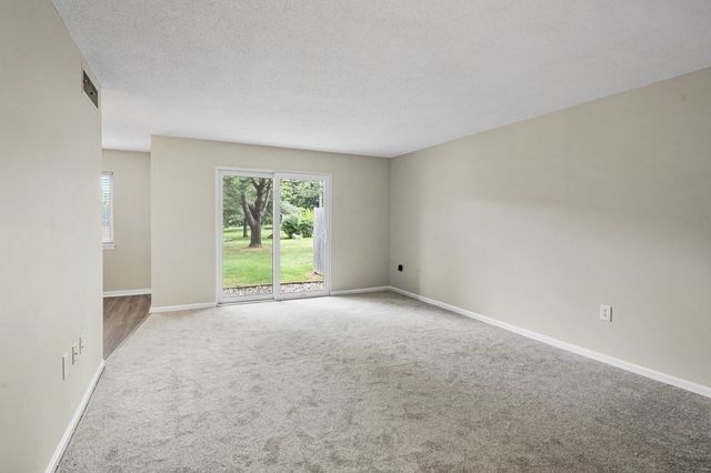 6 Beals Cove B, Hingham, MA 02043