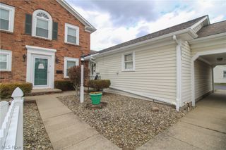 810 Kentwood Drive 3, Boardman, OH 44512