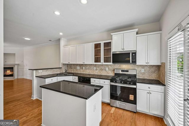 209 16th Street NW 27, Atlanta, GA 30363