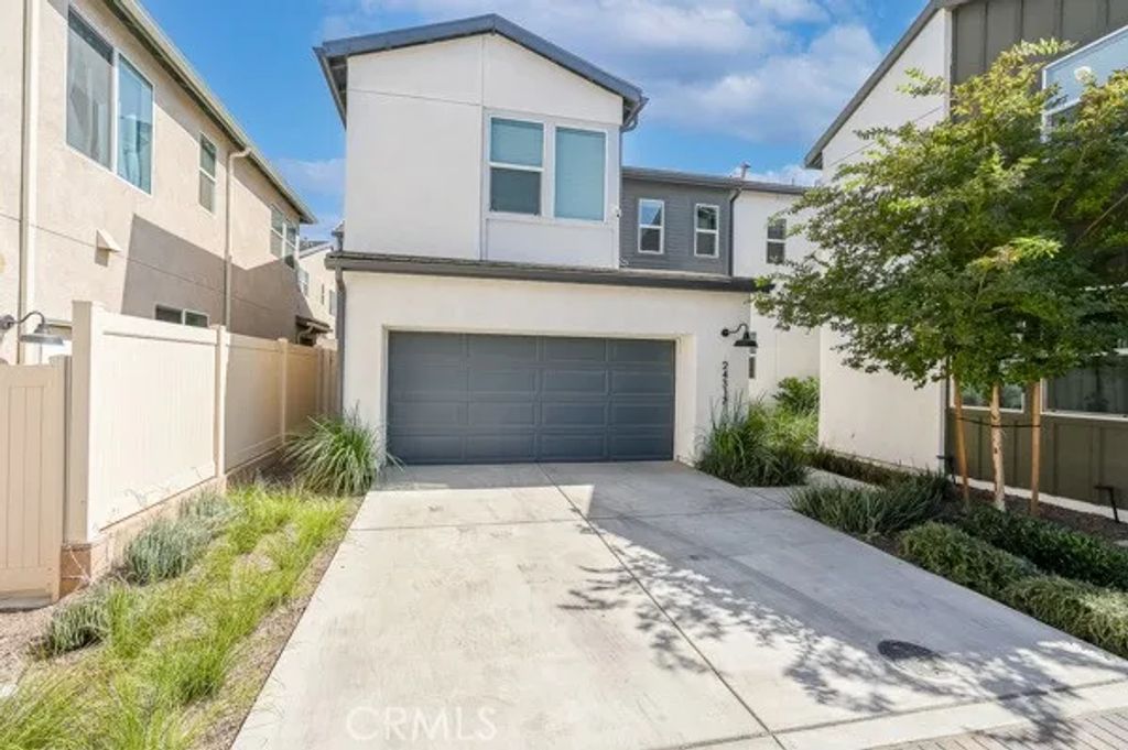 24317 Sonieta Court, Corona, CA 92833
