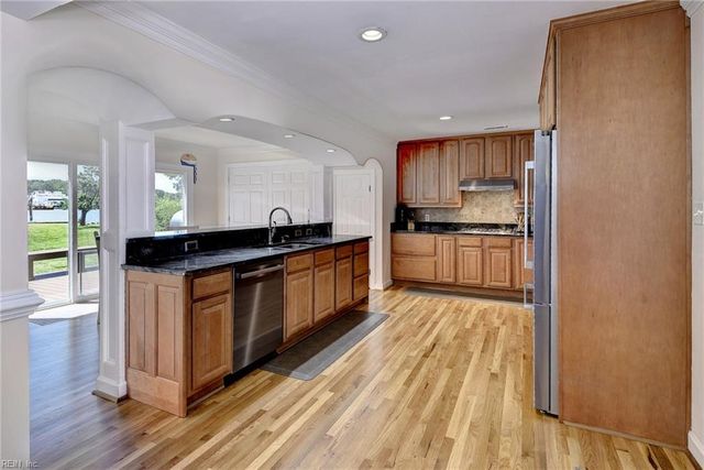 116 Buckingham DR, Yorktown, VA 23692