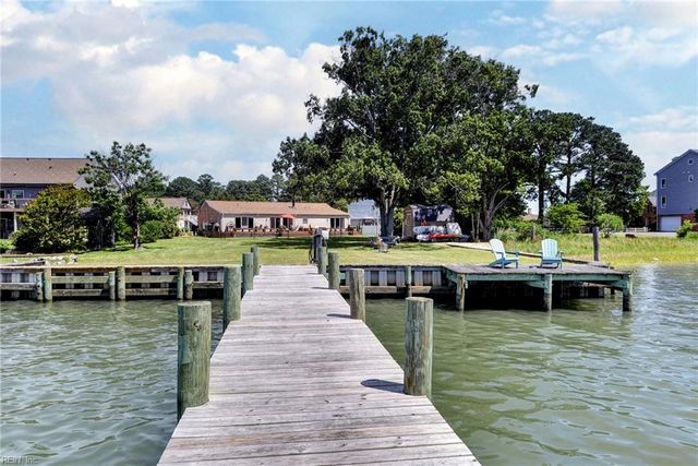 116 Buckingham DR, Yorktown, VA 23692