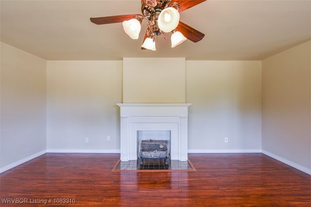 2317 West State Highway 10 Drive, Booneville, AR 72927