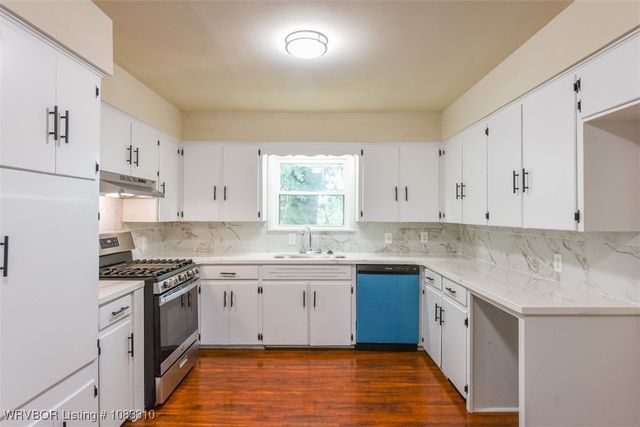 2317 West State Highway 10 Drive, Booneville, AR 72927