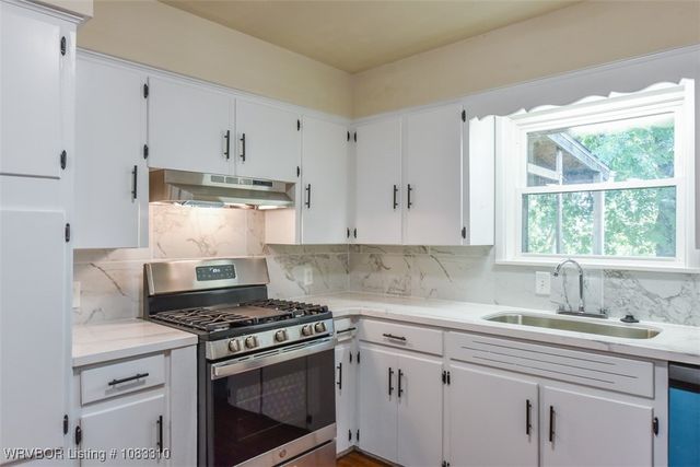 2317 West State Highway 10 Drive, Booneville, AR 72927