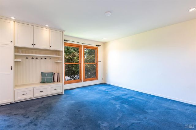 50 Palomino Cir, Novato, CA 94947