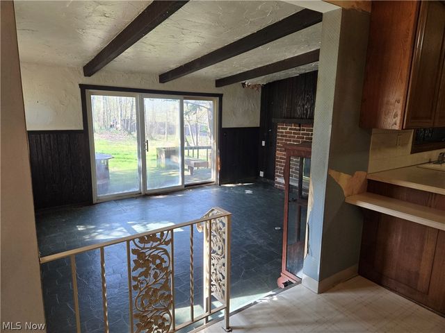 9187 Wallings Road, North Royalton, OH 44133