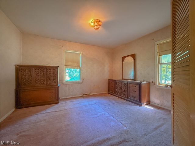9187 Wallings Road, North Royalton, OH 44133