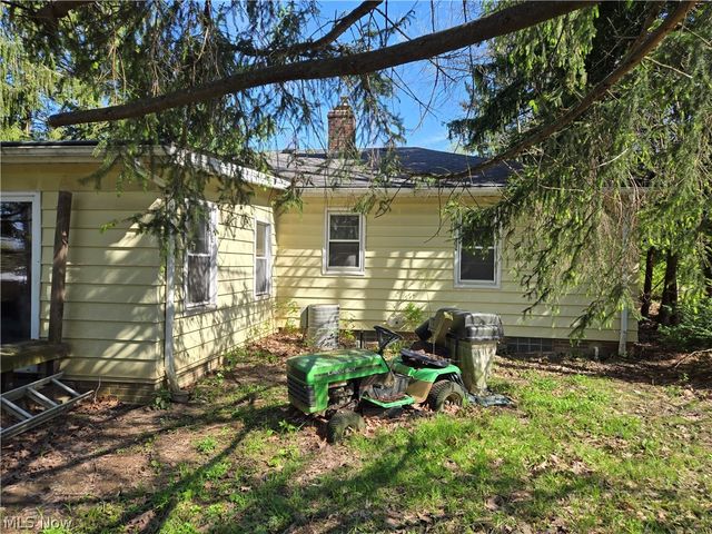 9187 Wallings Road, North Royalton, OH 44133