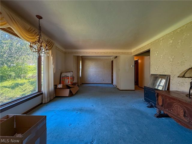 9187 Wallings Road, North Royalton, OH 44133