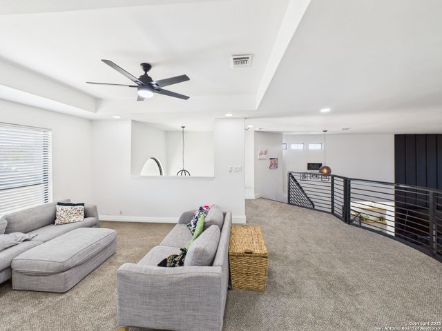 921 County Road 2801, Mico, TX 78056