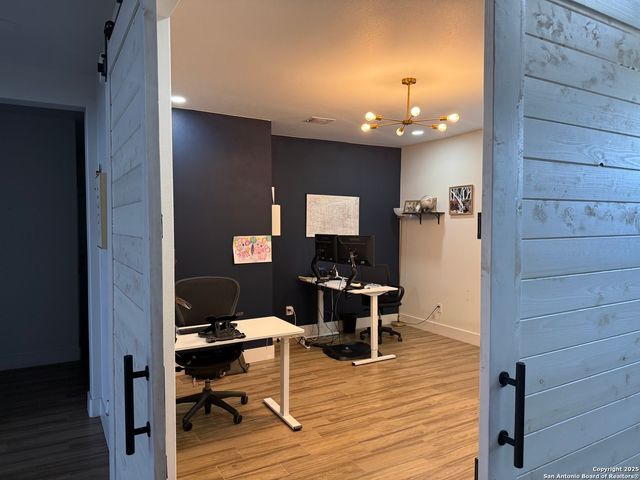 921 County Road 2801, Mico, TX 78056