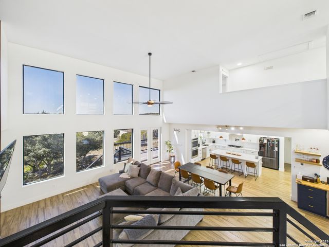 921 County Road 2801, Mico, TX 78056