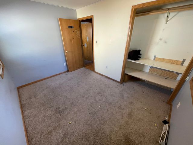 332 Maple Street, Crown Point, IN 46307