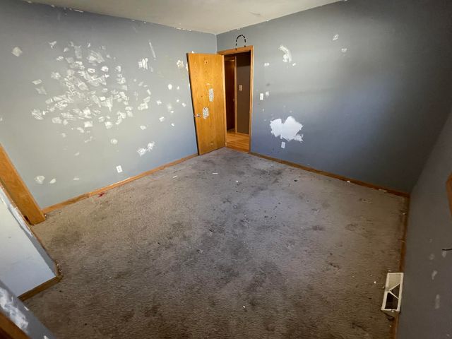 332 Maple Street, Crown Point, IN 46307