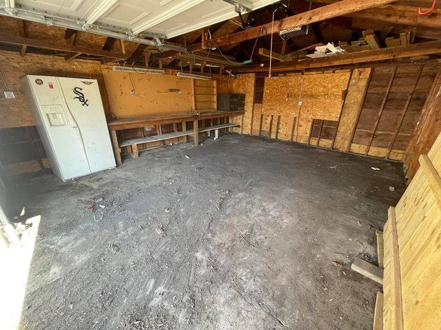 332 Maple Street, Crown Point, IN 46307