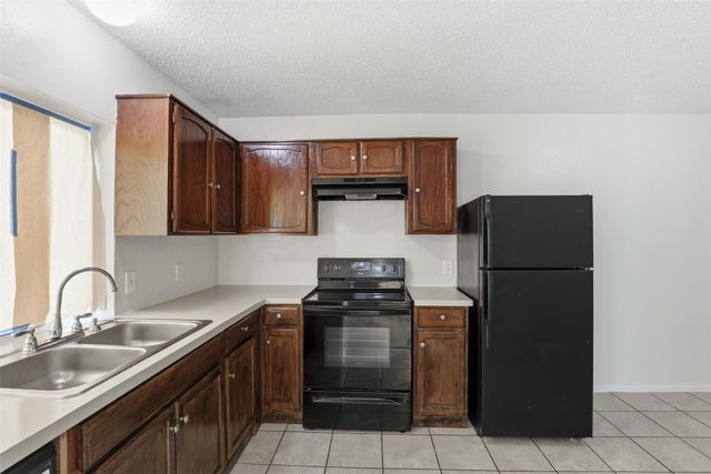 510 Dean Court, Duncanville, TX 75137