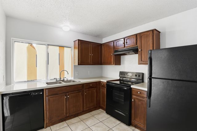 510 Dean Court, Duncanville, TX 75137