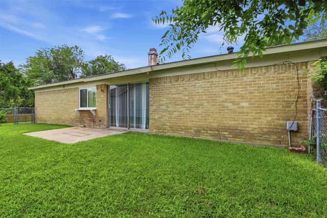 510 Dean Court, Duncanville, TX 75137