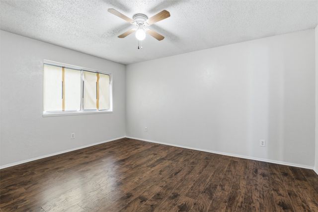 510 Dean Court, Duncanville, TX 75137
