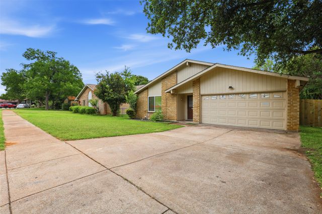 510 Dean Court, Duncanville, TX 75137