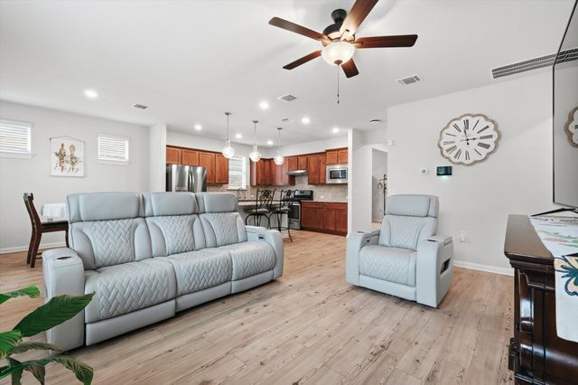 113 Lafayette ST, Georgetown, TX 78633