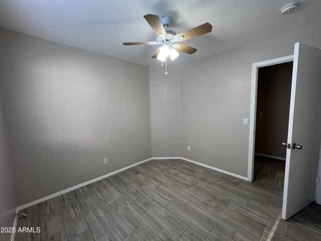 8631 N 112TH Avenue, Peoria, AZ 85345