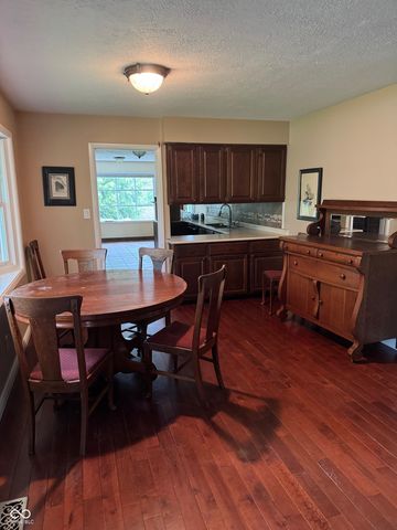 225 Corral Court, Fishers, IN 46038