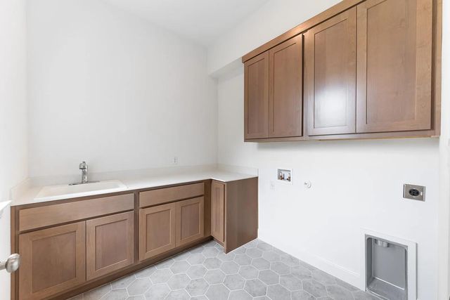 2117 Crimson Sunset DR, Georgetown, TX 78628