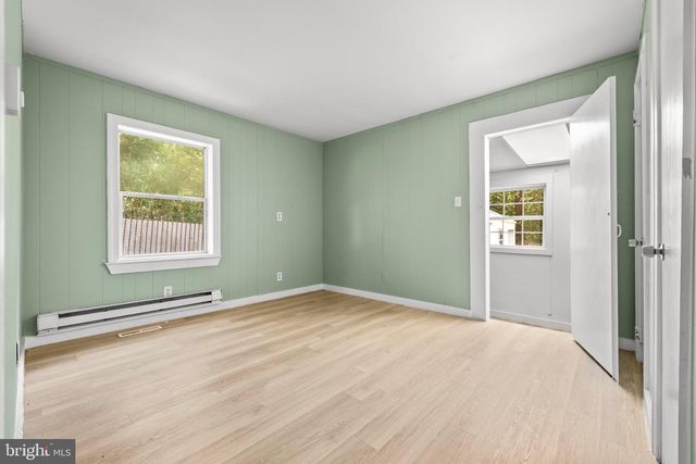 302 PINE WAY, Salisbury, MD 21804