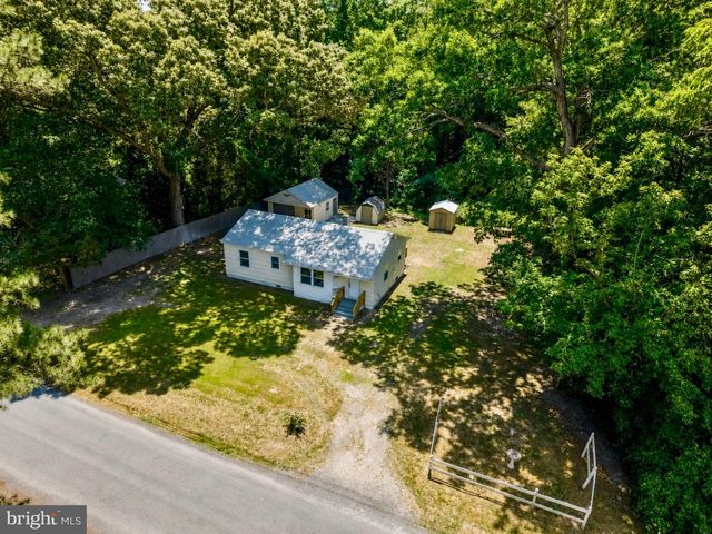 302 PINE WAY, Salisbury, MD 21804
