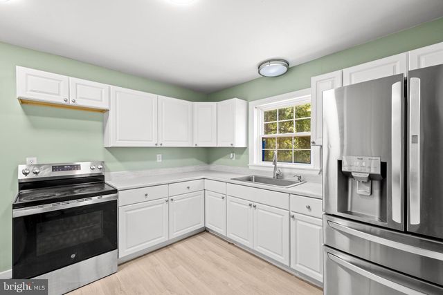 302 PINE WAY, Salisbury, MD 21804