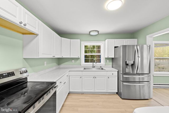 302 PINE WAY, Salisbury, MD 21804