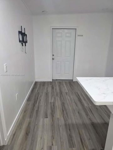 23 Miami Gardens Road 3, West Park, FL 33023