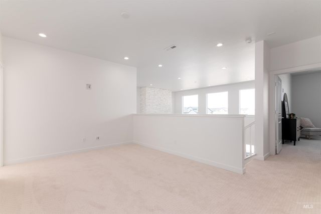 2555 N Morehouse Ave, Eagle, ID 83616