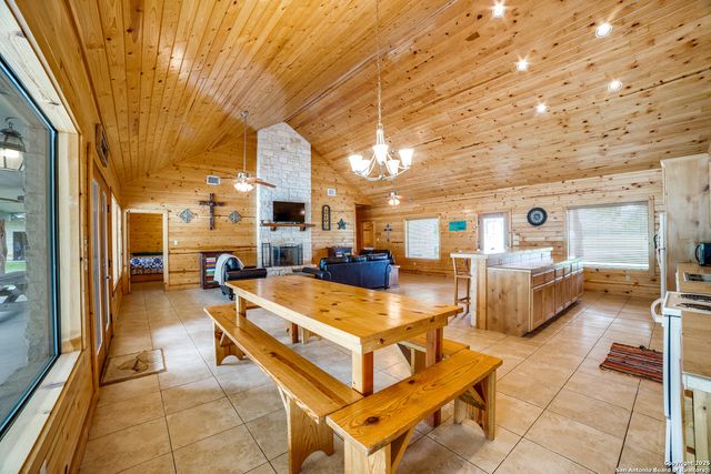 170 Johnny Seibert, Leakey, TX 78873