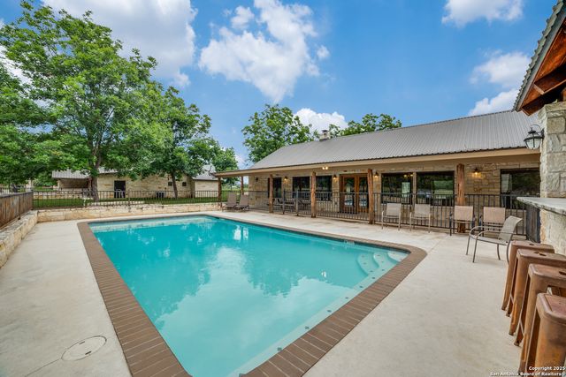 170 Johnny Seibert, Leakey, TX 78873