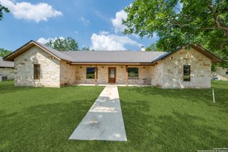 170 Johnny Seibert, Leakey, TX 78873