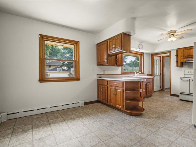 1324 S 3rd Street, St. Charles, IL 60174