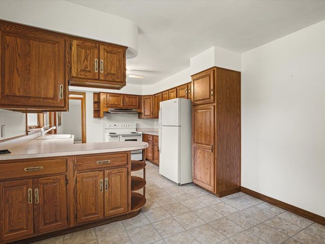 1324 S 3rd Street, St. Charles, IL 60174