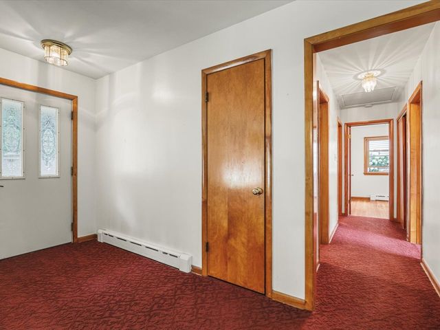 1324 S 3rd Street, St. Charles, IL 60174