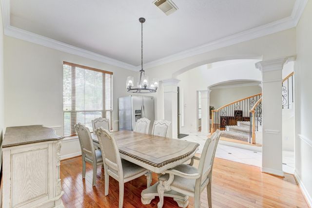 2104 Windy Shores Drive, Pearland, TX 77584