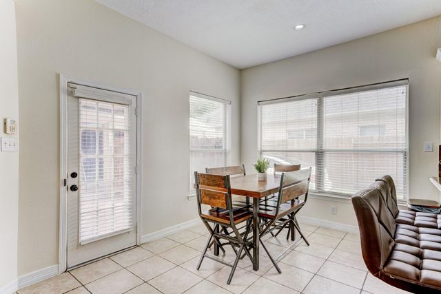 2104 Windy Shores Drive, Pearland, TX 77584
