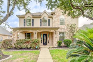 2104 Windy Shores Drive, Pearland, TX 77584