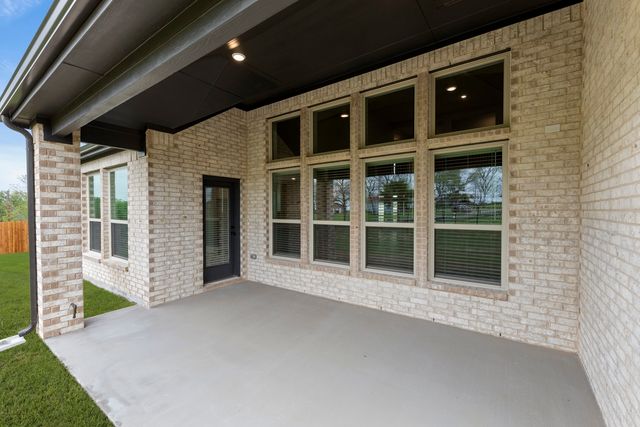 932 Pilatus Lane, Fate, TX 75087