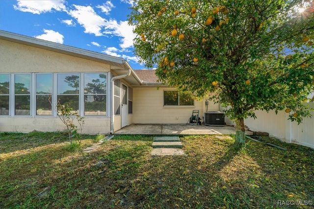 9152 SW 89th Terrace D, Ocala, FL 34481