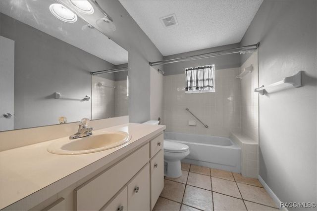 9152 SW 89th Terrace D, Ocala, FL 34481