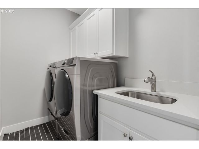 2754 INNA Ave Nw, Salem, OR 97304