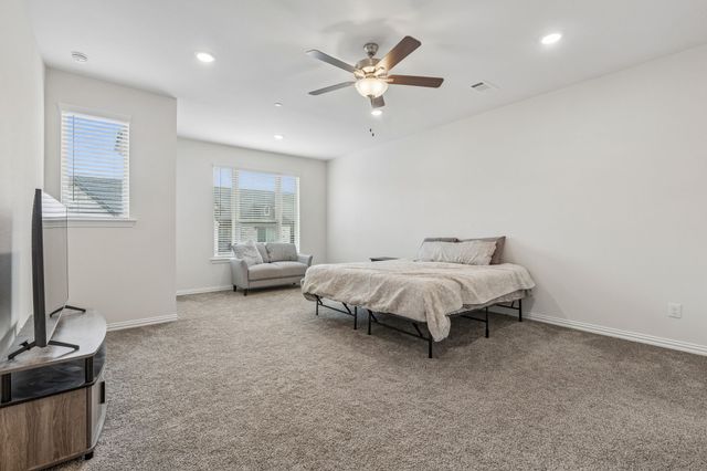 8352 Challenger Lane, Frisco, TX 75034